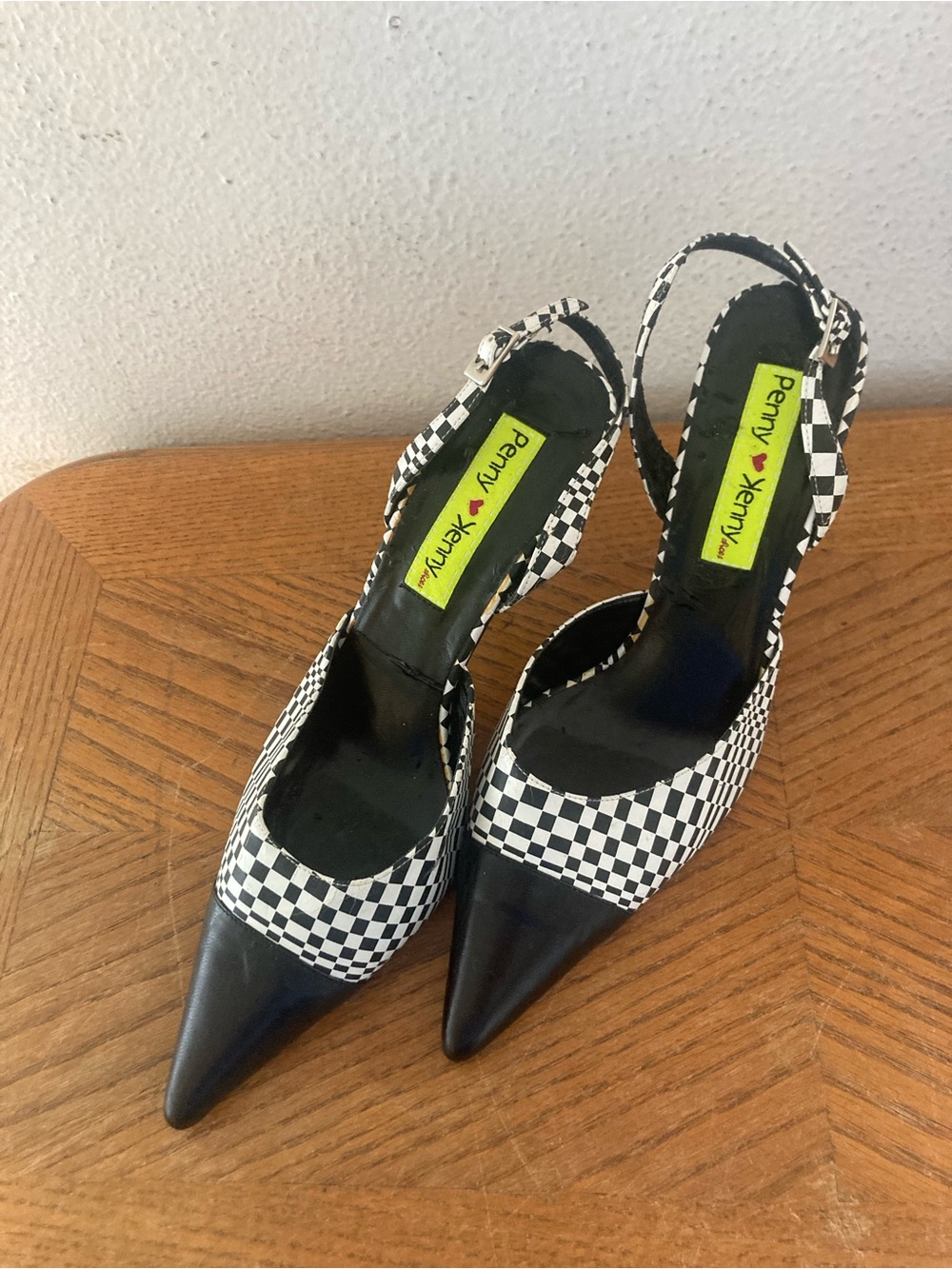PENNY ❤️ KENNY “Twisted” Checkerboard Stillwto Heels (7.5)